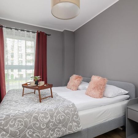 Comfy Apartment Pachonskiego With Parking In Krakow By Noclegi Renters Esterno foto