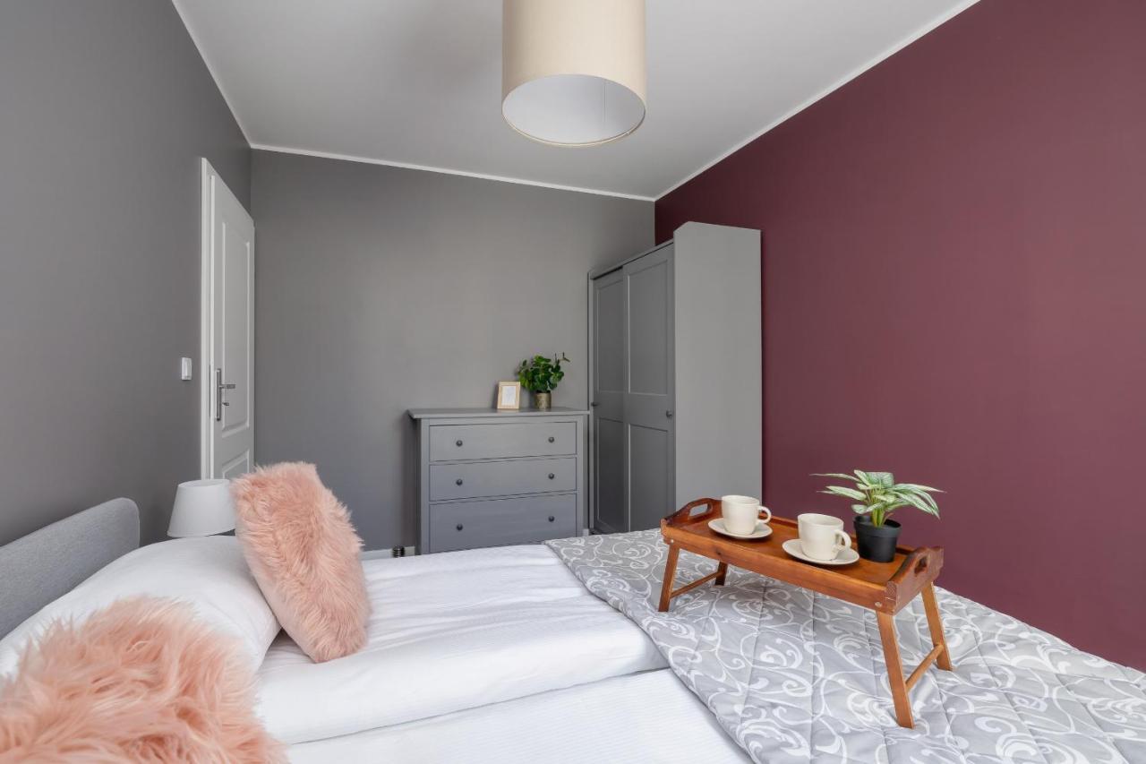 Comfy Apartment Pachonskiego With Parking In Krakow By Noclegi Renters Esterno foto